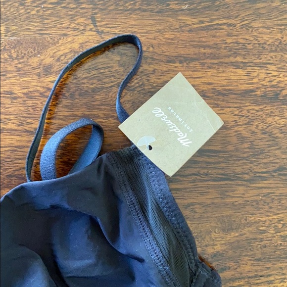 Brand new Mesh-Trimmed Sammie Bralette. - Picture 4 of 5